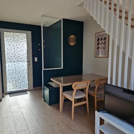 Maison Avec Terrasse Calme - Idéale Déplacements Pro - Borne Charge Voiture Elec Hébergement de vacances *